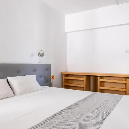 Cosy Family Apartment With Balcony And Communal Pool In Ayia Napa All Yours *